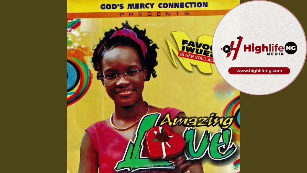 Favour Iwueze - Smile